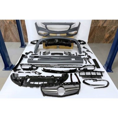Kit De Carrosserie Mercedes W117 2013-2018 4P / SW LCI Look AMG A45 II Calandre