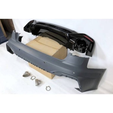 Pare-choc arrière Audi A4 2020+ Look RS4