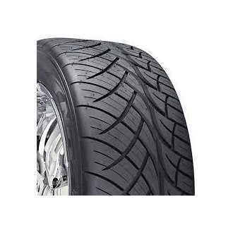 PNEU NITTO 255/55/18 NT 420S