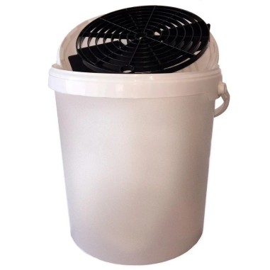 SEAU DE LAVAGE DE VOITURE  15L BLANC