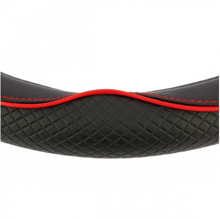 Couvre volant CENTAURO de la marque SWISS DRIVE, compatible avec les volants à méplat. Dimension : Diamètre 37-39 cm. Couleur no