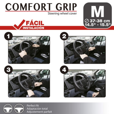 Couvre volant plat micro-perforé, surpiqure noire de marque CAR+. Dimension : Diamètre 37-38 CM. Couleur noir. Couvre volant fin