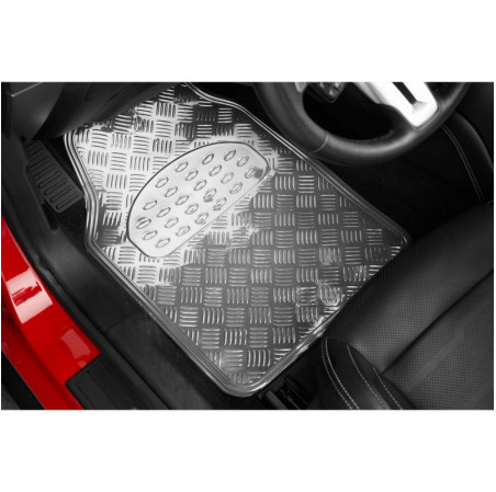 Tapis PVC universel look aluminium SWISS DRIVE. Set de 4 pièces. Dimensions Avant : 2* 65 x 47cm - Arrière 2* 41 x 47cm. Disponi
