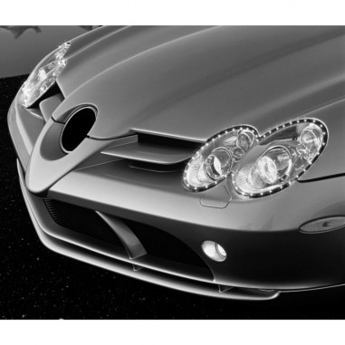 Une paire de bandes LED "Lucifer Eyes" de la marque RACESPORT. Flexible. Dimension : longueur 50 centimètres par 2 centimètres d
