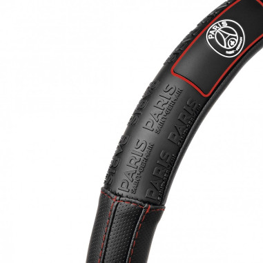 Couvre volant PARIS SAINT-GERMAIN compatible avec les volants de 37 à 39cm. Couleur : Noir avec surpiqure rouge. Produits sous l