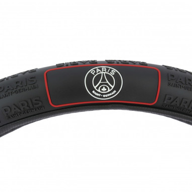 Couvre volant PARIS SAINT-GERMAIN compatible avec les volants de 37 à 39cm. Couleur : Noir avec surpiqure rouge. Produits sous l