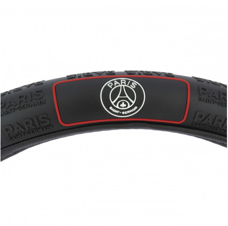Couvre volant PARIS SAINT-GERMAIN compatible avec les volants de 37 à 39cm. Couleur : Noir avec surpiqure rouge. Produits sous l
